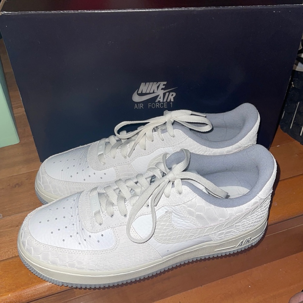 Nike Air Force 1 ‘07 summit white